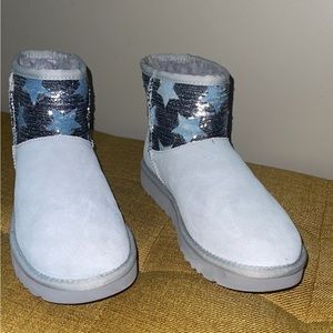 Classic Mini Grey UGG Boot!!!
